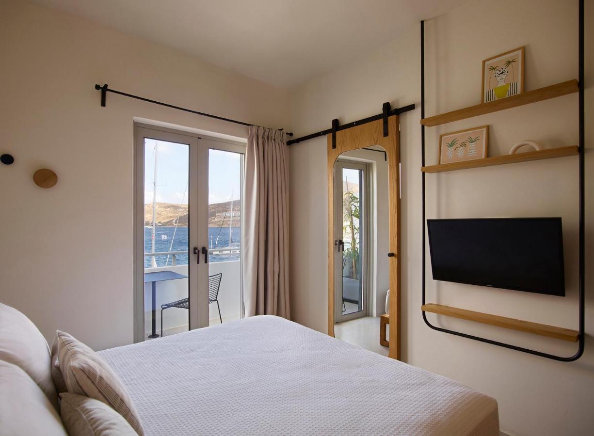 Chill & Co. Serifos Livadi  Bagian luar foto