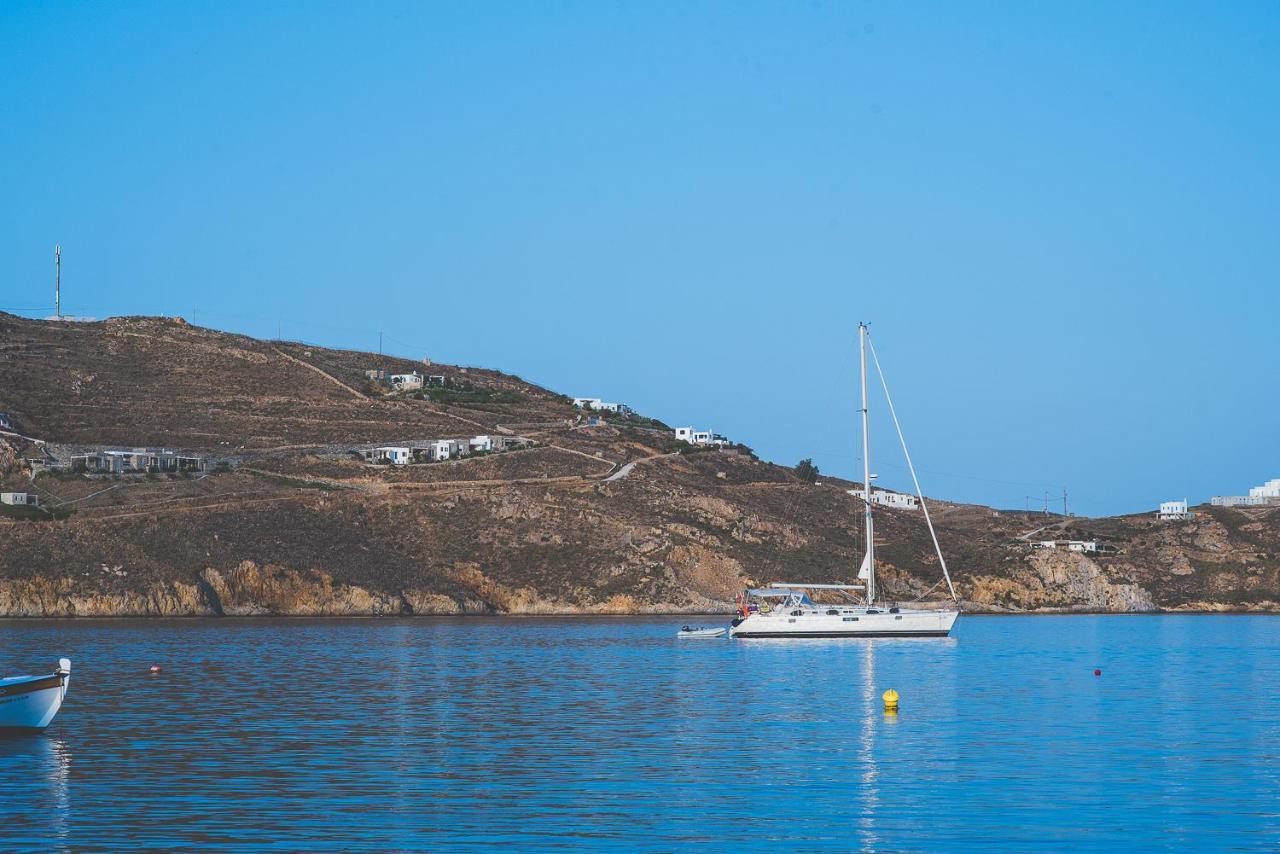 Chill & Co. Serifos Livadi  Bagian luar foto